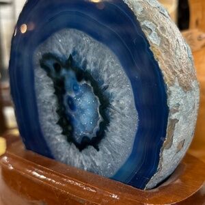 Desk space Agate crystal sculpture